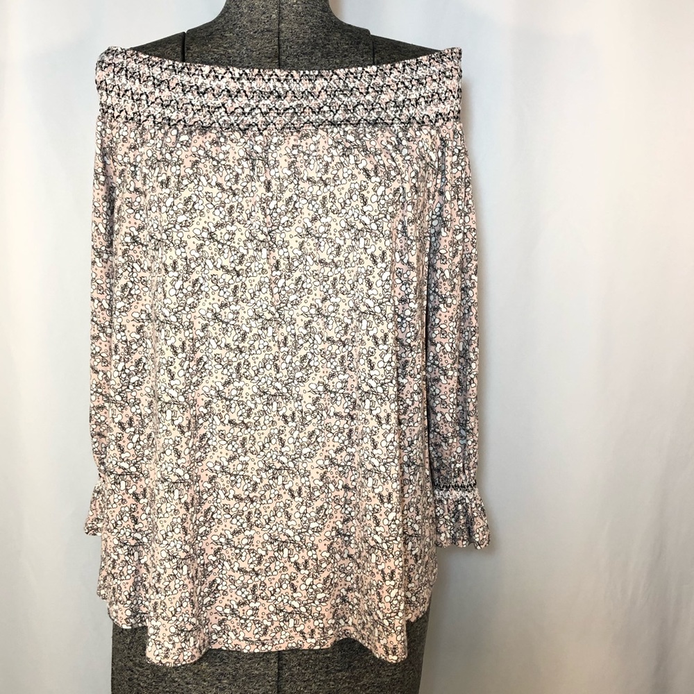 Eliane Rose Off Shoulder Top - Picture 1 of 5